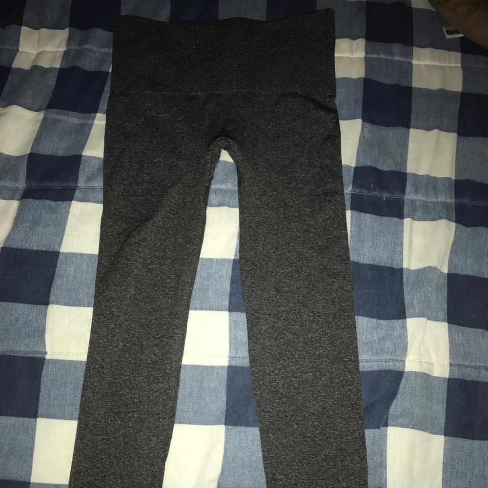 Grey leggings